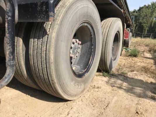 ขายเหมา 595,000 บาท หัวลาก 10 ล้อ ISUZU ROCKY 240 แรง 2 เพลา เกียร์ฟูลเลอร์ เครื่อง 6SD1-240 แรง หัวบาง ยางเรเดียนใหม่ 10 เส้น คัสชี FXZ23KFYK เอกสารเล่มทะเบียน  พื้นเรียบ. 10.5 เมตร อู่ PANUS สวย ยางใหม่ 8  เส้น  เอกสารเล่มทะเบียน