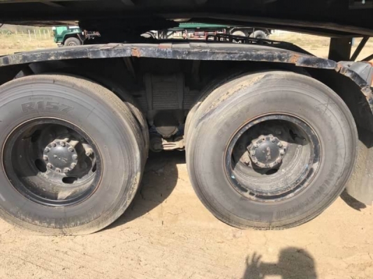 ขายเหมา 595,000 บาท หัวลาก 10 ล้อ ISUZU ROCKY 240 แรง 2 เพลา เกียร์ฟูลเลอร์ เครื่อง 6SD1-240 แรง หัวบาง ยางเรเดียนใหม่ 10 เส้น คัสชี FXZ23KFYK เอกสารเล่มทะเบียน  พื้นเรียบ. 10.5 เมตร อู่ PANUS สวย ยางใหม่ 8  เส้น  เอกสารเล่มทะเบียน