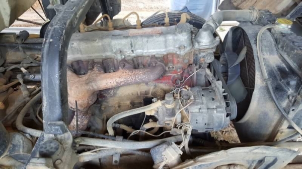 ขาย 335,000 หกล้อดั้ม HIN0 KM777 เครื่อง 117 เครื่องดี  คัชชีสวย  รถพร้อมใช้  เอกสารเล่มทะเบียน รถอยู่ อุบลฯ 090-772-3710 090-772-3708