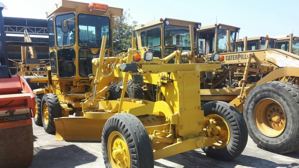 รถโคมัตสุ GD405A_150295  ราคา 1,100,000 รถเก่าญี่ปุ่น กทม.