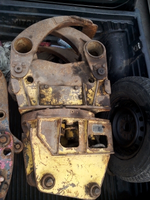 ขายปากคีบไม้แบบคอแข็งเก่านอกพร้อมใช้ 65000 บาท