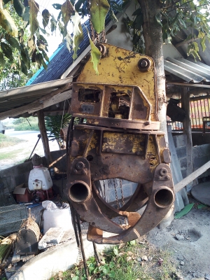 ขายปากคีบไม้แบบคอแข็งเก่านอกพร้อมใช้ 65000 บาท