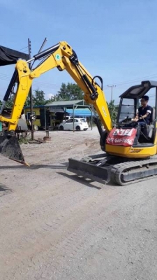 ขายรถขุด Yanmar รุ่น B3-5 เครื่องยนต์ตัวใหม่ เก่าญี่ปุ่นแท้ 100\% ขายรถขุด Yanmar รุ่น B3-5 เครื่องยนต์ตัวใหม่ เก่าญี่ปุ่นแท้ 100\%