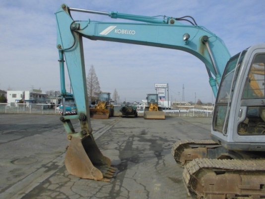 มาใหม่จ้า KOBELCO SK120-3  MARK V SUPER สภาพสวย   เครื่องปั้มระบบดี เดิมๆๆ  พร้อมใช้  โทร 089-7462641   เจ๊สุวรรณีจ้า