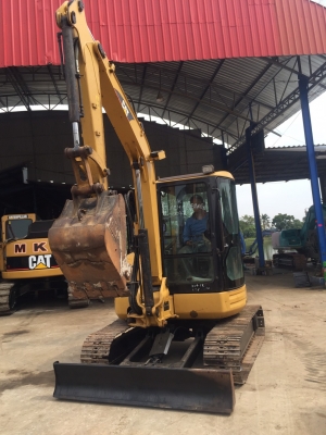 ขายจ้า..CATERPILLAR  304CCR  เก่านอกแท้  สภาพสวย  พร้อมใช้  ชั่วโมงน้อย  โทร 089-7462641  เจ๊สุวรรณีจ้า