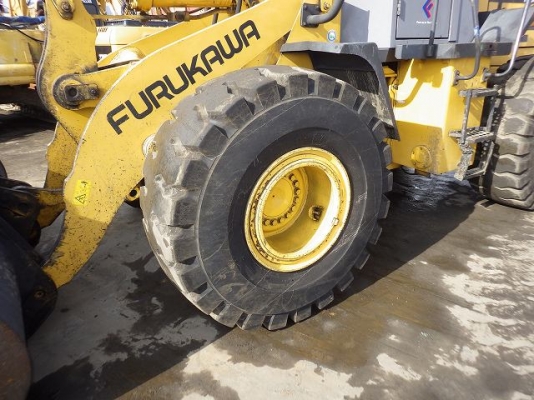 ขายรถตัก ยี่ห้อ Furukawa รุ่น FL345-3 ขายรถตัก ยี่ห้อ Furukawa รุ่น FL345-3