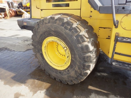 ขายรถตัก ยี่ห้อ Furukawa รุ่น FL345-3 ขายรถตัก ยี่ห้อ Furukawa รุ่น FL345-3