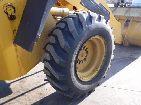 ขายรถตัก ยี่ห้อ TCM รุ่น L20-3