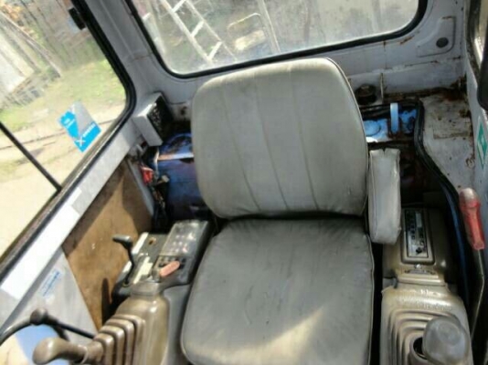 ขายจ้า AIRMAN AX30  เก่านอกแท้  สภาพสวย เครื่อง ISUZU ปั๊มนิ้ว  พร้อมใช้  โทร 089-7462641  สุวรรณี