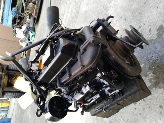 เครื่องยนต์การเกษตร yanmar 3สูบ เครื่องยนต์การเกษตร yanmar 3สูบ