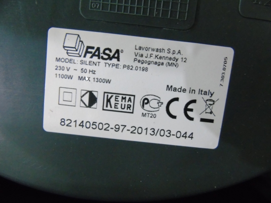 เครื่องดูดฝุ่น FASA รุ่น Silent 1,300 วัตต์ Made in Italy ของใหม่ ขายถูก