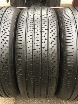 ยาง Continental 215 60 16 ปี17 มีให้เลือก3ชุด ดอกเต็ม ไม่มีปะ เนื้อนิ่มๆ ใช้ยาว ราคาไม่แพง