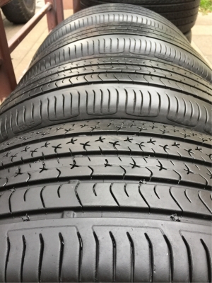 ยาง Continental 215 60 16 ปี17 มีให้เลือก3ชุด ดอกเต็ม ไม่มีปะ เนื้อนิ่มๆ ใช้ยาว ราคาไม่แพง