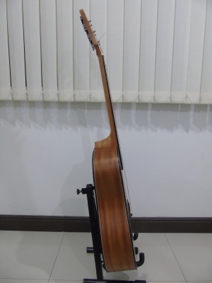 กีต้าร์โปร่งคอเว้า Kriens รุ่น KD-160CN ไม้มะฮอกกานีทั้งตัว มือสอง สภาพใหม่ แถมกระเป๋า