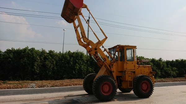 ขายรถตักล้อยาง KOBELCO LK300A (สภาพดีมาก)