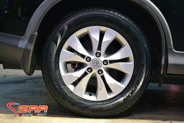 PIRELLI VERDE ALL SEASON 225/65R17 เส้นละ 4,200 บาท