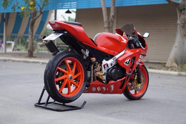 ร้าน  วุฒิ นนบุรี     ขาย nc30