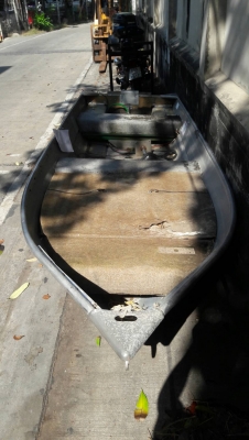 เรือปิเนียม 14 ฟุต พร้อมเครื่อง MERCURY 15 hp