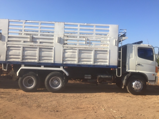 พ่วง 18 ล้อ ฮีโน่ MAGA 245 แรง ปี 52 กระบะเหล็ก-ดั้ม อู่เสรีชัย ตัวลูก 2 คาน ยาว 6 เมตร ใส่ของได้ 29.5 ตัน