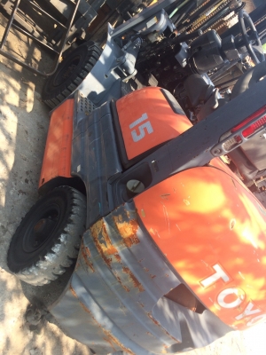 ขาย รถโฟกลิส โตโยต้า เบนซิล 1.5 ตัน