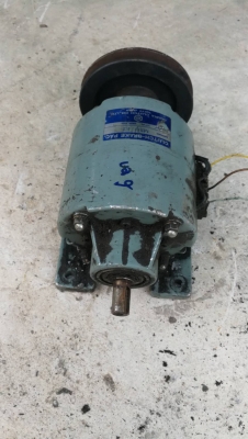 950 บ.ส่งถึงบ้านฟรีโทร 083-2000058 LINE ID: line832923 เบรคและคลัทช์ส่งกำลังงานควบคุมด้วยระบบไฟฟ้าDC 24 V. ยี่ห้อ OGURA จากญี่ปุ่น 950 บ.ส่งถึงบ้านฟรีโทร 083-2000058 LINE ID: line832923 เบรคและคลัทช์ส่งกำลังงานควบคุมด้วยระบบไฟฟ้าDC 24 V. ยี่ห้อ OGURA จากญี่ปุ่น