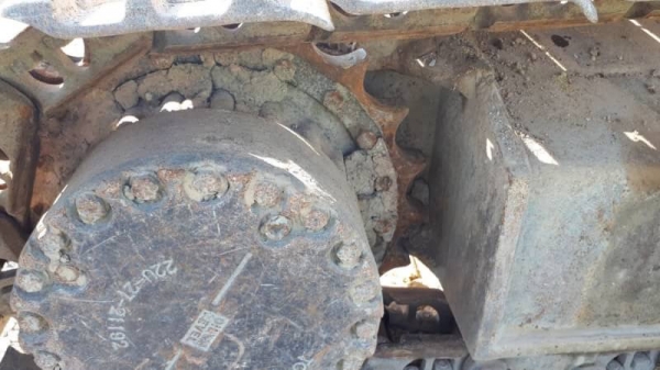 ขาย 795,000 KOMATSU pc 228 USLC พร้อมไลหัวเจาะใส่หัวเจาะได้เลย (ขนาดเท่า 200) สภาพเก่านอก 8,320 ชม.ไฟฟ้าครบ เครื่องดี ปั้มแรง เอวแน่น ช่วงล่างเต็ม เอกสารอินวอยทร์ รถสวยพร้อมใช้ รถอยู่ กทม. 090-772-3710 090-772-3708