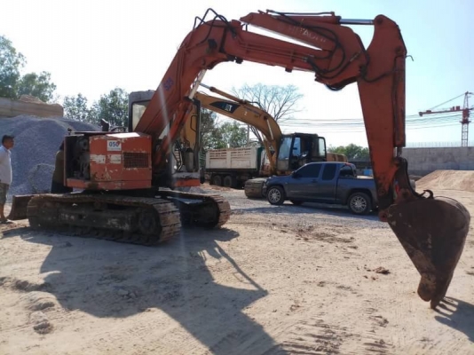 ขาย 275,000  HITACHI EX 60 URG เครื่องดี  ปั้มแรง  เอวแน่น ช่วงล่างเต็ม รถพร้อมใช้ รถอยู่ อยุธยา  090-772-3710 090-772-3708