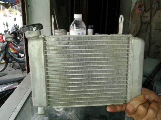 หม้อน้ำ CBR ตัวแรกใหม่