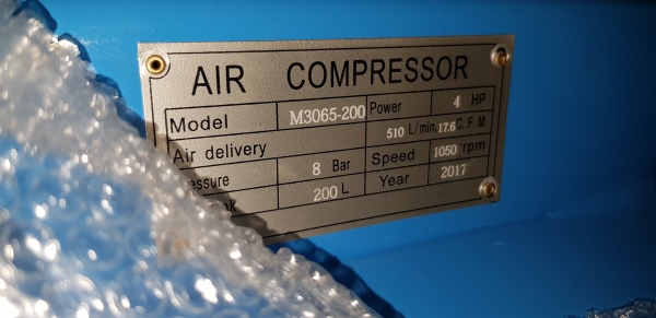 ปั้มลม 3 หัว มอเตอร์ 4 แรง ไฟ 220 v ถัง 200 ลิตร พร้อมใช้งาน ปั้มลม 3 หัว มอเตอร์ 4 แรง ไฟ 220 v ถัง 200 ลิตร พร้อมใช้งาน