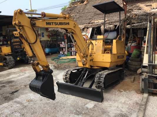 mitsubishi pc20สภาพดีเก่าญี่ปุ่น มีใบอินวอยไม่เคยใช้ในไทย mitsubishi pc20สภาพดีเก่าญี่ปุ่น มีใบอินวอยไม่เคยใช้ในไทย