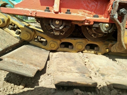 ขายรถเกี่ยวข้าวศักดิ์พัฒนา BIGเครื่องมิตซู220โบว์ โซ่ลูเลอร์ใหม่ พร้อมใช้งาน