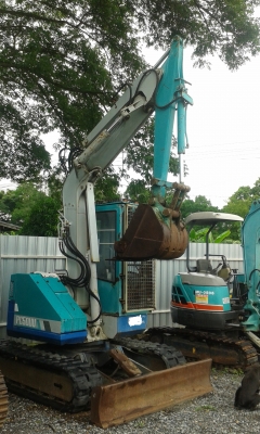 ต้องการขายรถขุดยี่ห้อ KOMATSU-PC50UU-1 รถนอกนำเข้าจากญี่ปุ่น ต้องการขายรถขุดยี่ห้อ KOMATSU-PC50UU-1 รถนอกนำเข้าจากญี่ปุ่น