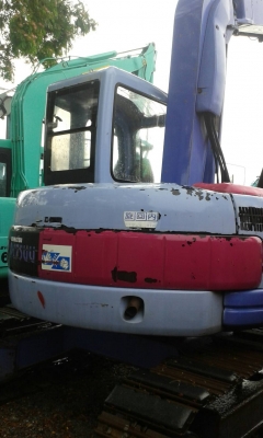 ต้องการขายรถขุดยี่ห้อ KOMATSU-PC75UU-2 รถนอกนำเข้าจากญี่ปุ่น ต้องการขายรถขุดยี่ห้อ KOMATSU-PC75UU-2 รถนอกนำเข้าจากญี่ปุ่น