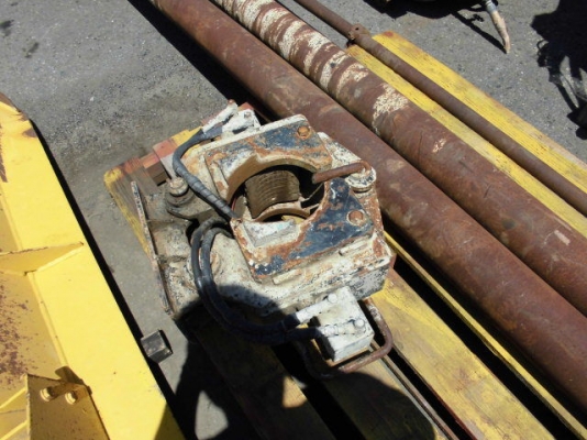 รถเจาะ KENCHO Murus Driver รุ่น MD-60 (Hitachi ZX70) สภาพสวยมาก จากญี่ปุ่น ก้านเจาะ 15 เมตรสบาย ๆ รถเจาะ KENCHO Murus Driver รุ่น MD-60 (Hitachi ZX70) สภาพสวยมาก จากญี่ปุ่น ก้านเจาะ 15 เมตรสบาย ๆ