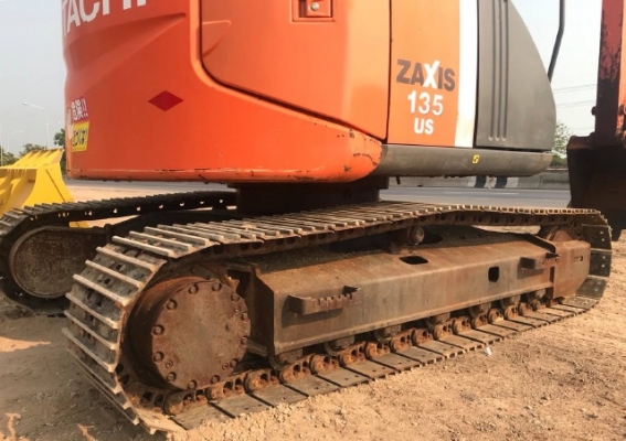 ขายรถแบคโฮ HITACHI ZX135US-3 ปี 2009 รถนอกนำเข้าเองจากญี่ปุ่น สภาพสวยพร้อมใช้ มีVDOการทำงานครับ