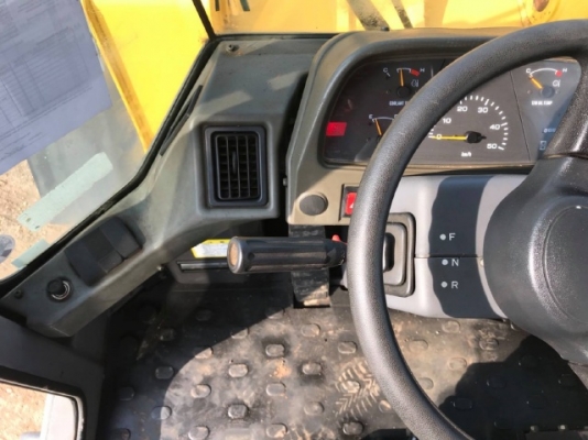 ขายรถตักล้อยาง TCM L20-3 ปี 2006 รถนอกนำเข้าเองจากญี่ปุ่น สภาพสวยพร้อมใช้งาน มีVDOการทำงานครับ ขายรถตักล้อยาง TCM L20-3 ปี 2006 รถนอกนำเข้าเองจากญี่ปุ่น สภาพสวยพร้อมใช้งาน มีVDOการทำงานครับ