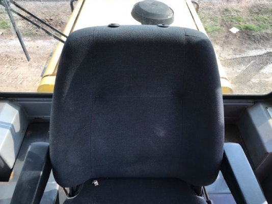 ขายรถตักล้อยาง TCM L20-3 ปี 2006 รถนอกนำเข้าเองจากญี่ปุ่น สภาพสวยพร้อมใช้งาน มีVDOการทำงานครับ ขายรถตักล้อยาง TCM L20-3 ปี 2006 รถนอกนำเข้าเองจากญี่ปุ่น สภาพสวยพร้อมใช้งาน มีVDOการทำงานครับ