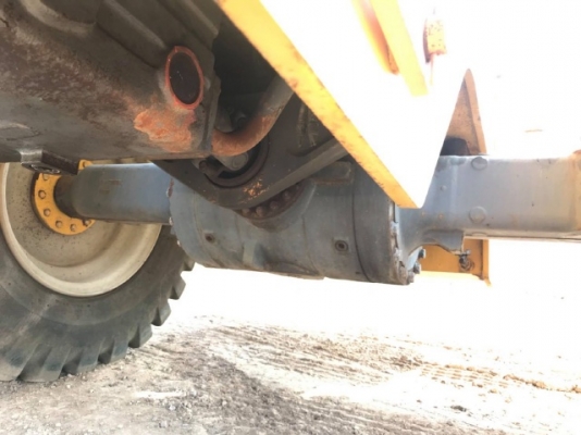 ขายรถตักล้อยาง TCM L20-3 ปี 2006 รถนอกนำเข้าเองจากญี่ปุ่น สภาพสวยพร้อมใช้งาน มีVDOการทำงานครับ ขายรถตักล้อยาง TCM L20-3 ปี 2006 รถนอกนำเข้าเองจากญี่ปุ่น สภาพสวยพร้อมใช้งาน มีVDOการทำงานครับ