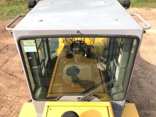 ขายรถตักล้อยาง TCM L20-3 ปี 2006 รถนอกนำเข้าเองจากญี่ปุ่น สภาพสวยพร้อมใช้งาน มีVDOการทำงานครับ ขายรถตักล้อยาง TCM L20-3 ปี 2006 รถนอกนำเข้าเองจากญี่ปุ่น สภาพสวยพร้อมใช้งาน มีVDOการทำงานครับ