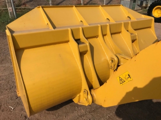 ขายรถตักล้อยาง TCM L20-3 ปี 2006 รถนอกนำเข้าเองจากญี่ปุ่น สภาพสวยพร้อมใช้งาน มีVDOการทำงานครับ ขายรถตักล้อยาง TCM L20-3 ปี 2006 รถนอกนำเข้าเองจากญี่ปุ่น สภาพสวยพร้อมใช้งาน มีVDOการทำงานครับ