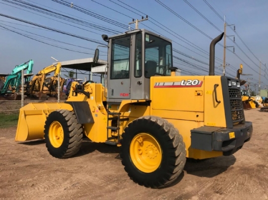 ขายรถตักล้อยาง TCM L20-3 ปี 2006 รถนอกนำเข้าเองจากญี่ปุ่น สภาพสวยพร้อมใช้งาน มีVDOการทำงานครับ ขายรถตักล้อยาง TCM L20-3 ปี 2006 รถนอกนำเข้าเองจากญี่ปุ่น สภาพสวยพร้อมใช้งาน มีVDOการทำงานครับ