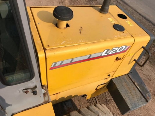 ขายรถตักล้อยาง TCM L20-3 ปี 2006 รถนอกนำเข้าเองจากญี่ปุ่น สภาพสวยพร้อมใช้งาน มีVDOการทำงานครับ ขายรถตักล้อยาง TCM L20-3 ปี 2006 รถนอกนำเข้าเองจากญี่ปุ่น สภาพสวยพร้อมใช้งาน มีVDOการทำงานครับ