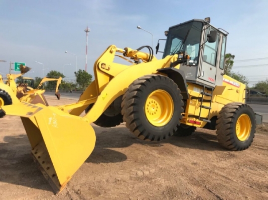 ขายรถตักล้อยาง TCM L20-3 ปี 2006 รถนอกนำเข้าเองจากญี่ปุ่น สภาพสวยพร้อมใช้งาน มีVDOการทำงานครับ ขายรถตักล้อยาง TCM L20-3 ปี 2006 รถนอกนำเข้าเองจากญี่ปุ่น สภาพสวยพร้อมใช้งาน มีVDOการทำงานครับ