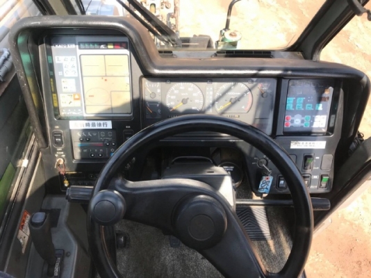 ขายรถเครน KATO KR-10H-L (ขนาด 10 ตัน) รถนอกนำเข้าจากญี่ปุ่น สภาพสวยพร้อมใช้ มีVDOการทำงานครับ