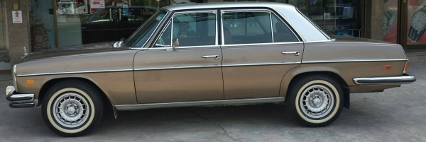 Benz W114/8 รุ่น230 ปี1968