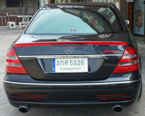 Benz W211 ปี2004