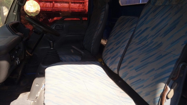 รถ isuzu NQR 150 ปี48 รถห้างแท้