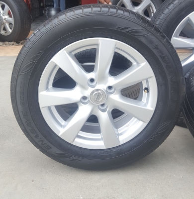 ขายล้อNISSAN ALMERA VL ยาง185/65/15 ปี 15 4 ล้อ