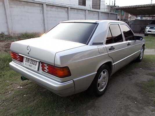 1994 BENZ 190 E 1.8 รถไม่เคยติดก๊าซ ไมล์220000กม.รถหน้า-หลังเดิม ตัวถังบางเดิมทั้งคัน ภายในสะอาด มาดูไม่ผิดหวังแน่นอน