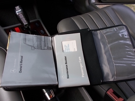 1994 BENZ 190 E 1.8 รถไม่เคยติดก๊าซ ไมล์220000กม.รถหน้า-หลังเดิม ตัวถังบางเดิมทั้งคัน ภายในสะอาด มาดูไม่ผิดหวังแน่นอน